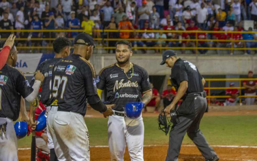 Jordan Díaz estará con Vaqueros en la Serie del Caribe