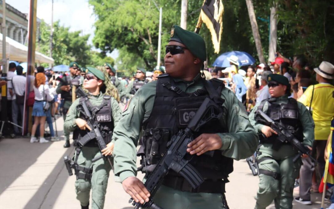 Alcalde de Montería lideró desfile conmemorativo del Grito de Independencia*