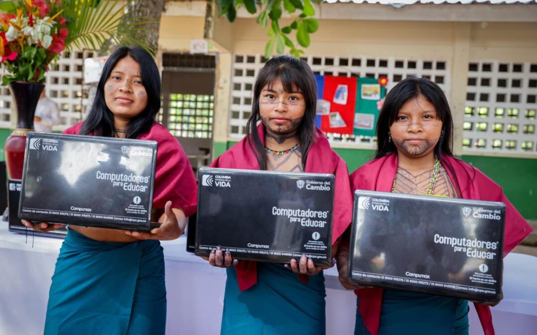 ransformación Tecnológica de Córdoba: entrega histórica de computadores para estudiantes de Los Volcanes, Tierralta