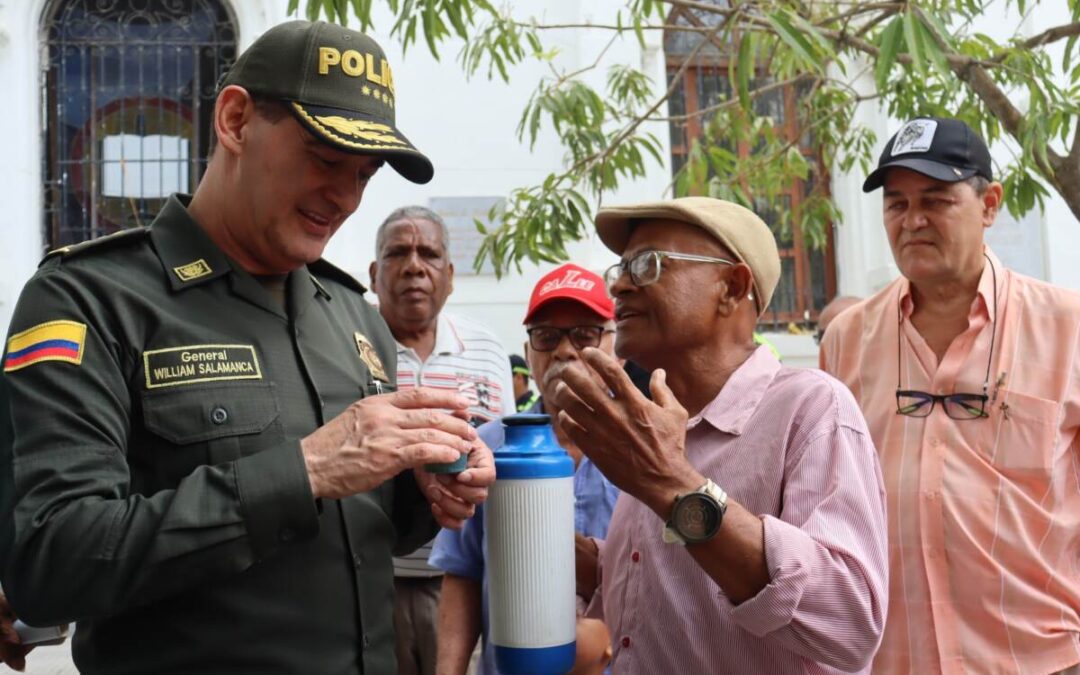 GENERAL WILLIAM SALAMANCA SE CODEO CON LAS COMUNIDADES EN MONTERIA